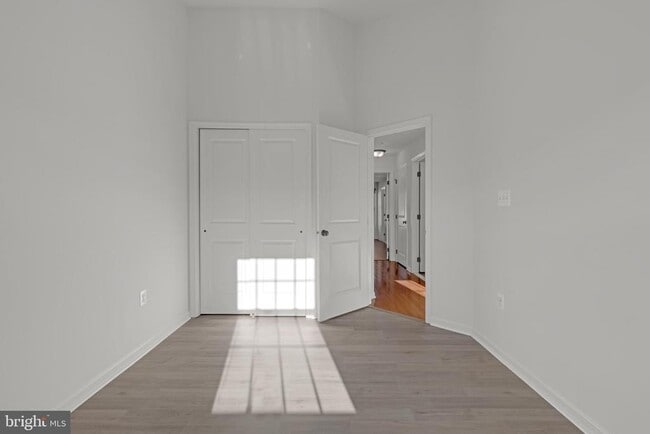 Building Photo - 22550 Cambridgeport Square