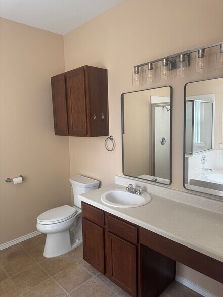 Building Photo - 1309 Grande Mesa Dr
