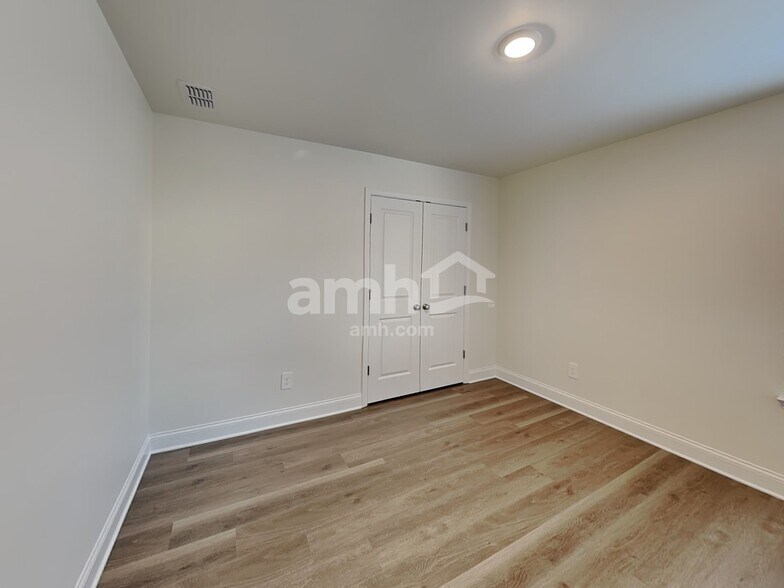 Building Photo - 3514 Shane Hill Rd SW