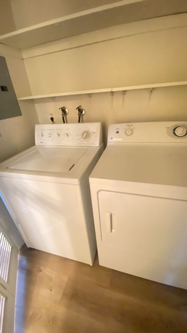 Building Photo - Condo in North Davis