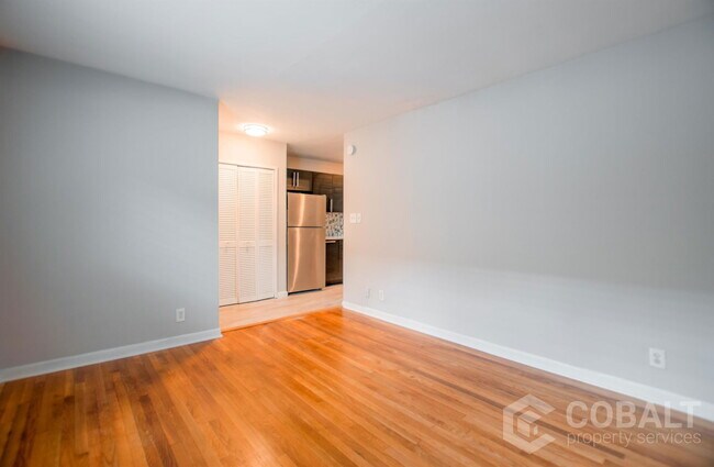 Building Photo - 773 Greenwood Ave NE