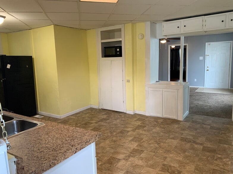 Kitchen - 659 5th St
