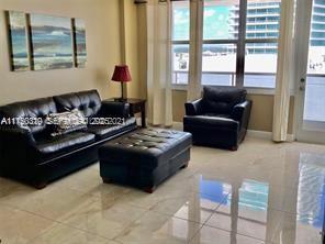 Building Photo - 3725 S Ocean Dr