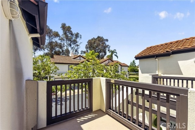 Building Photo - 18 Glen Cove