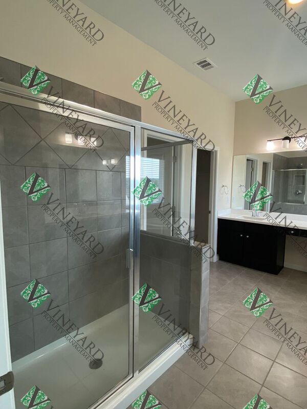 Building Photo - 4530 Seacliff Ct