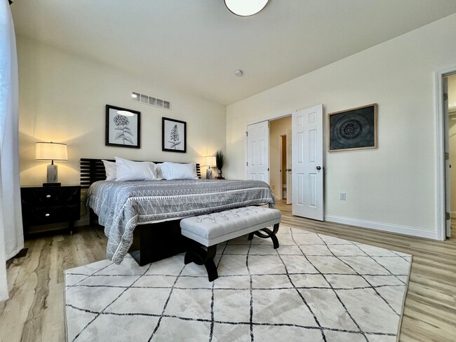 Building Photo - Beautiful NEW Ranch Home with a large deck...