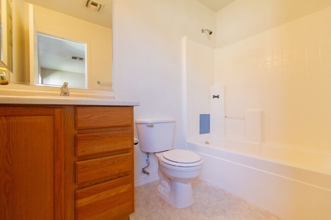 Building Photo - 8566 E Desert Ln