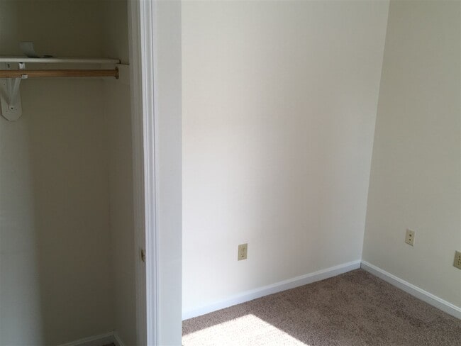 Building Photo - 141 Second St