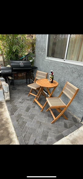 Building Photo - 4105 Pacific Ave