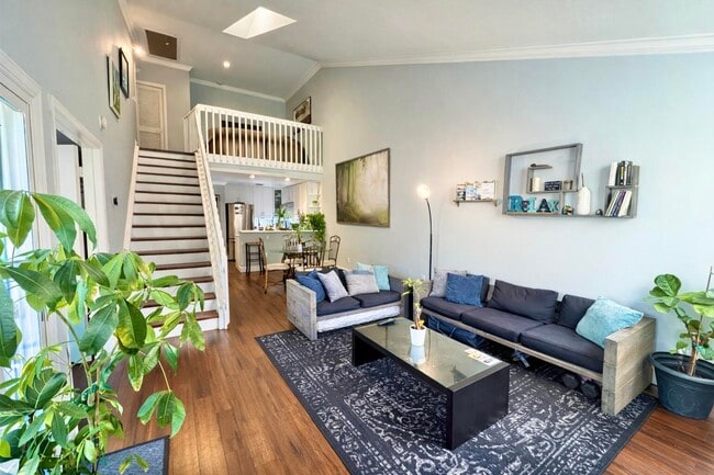 Building Photo - 7174 Sportsman Dr