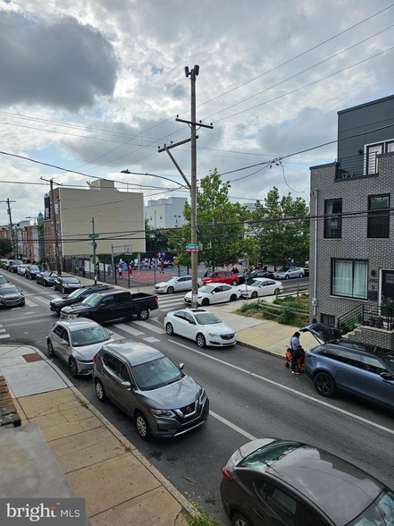 Building Photo - 1548 S 20th St