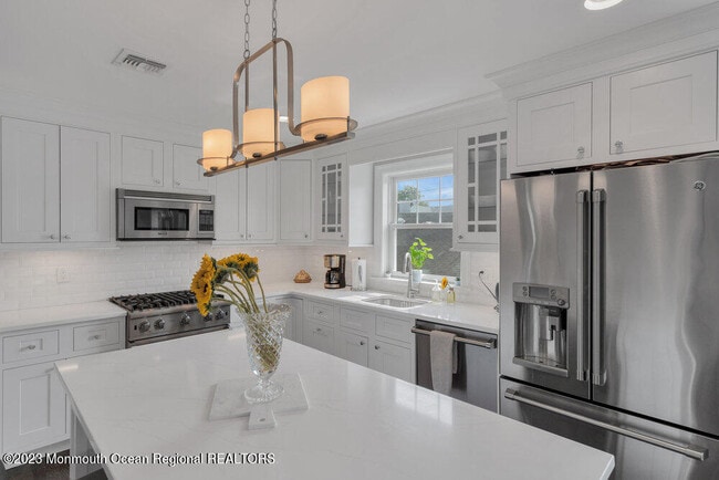 Building Photo - 308 Morris Ave