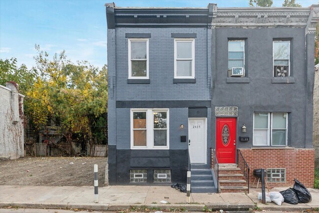 Building Photo - 3BR/1BA Home | North Philly