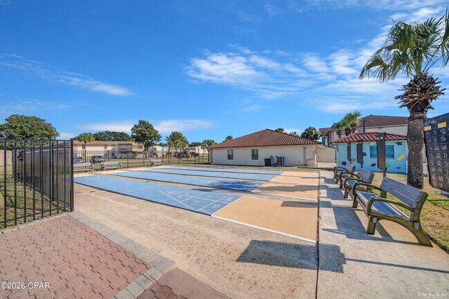 Building Photo - 17462 Front Beach Rd