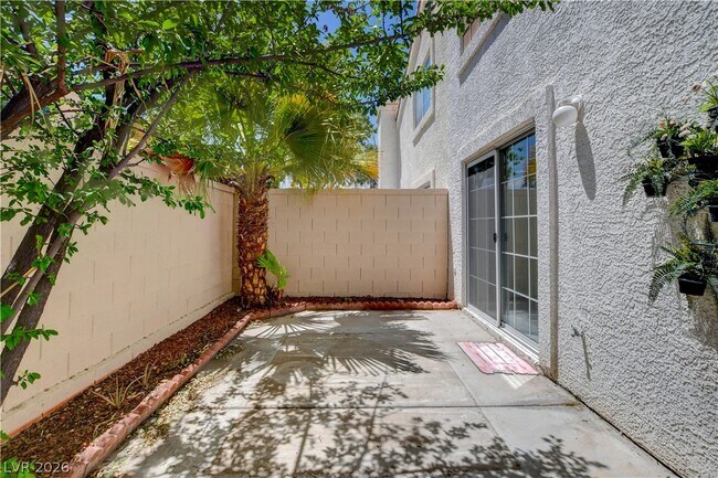 Building Photo - 8039 Teresita Ave