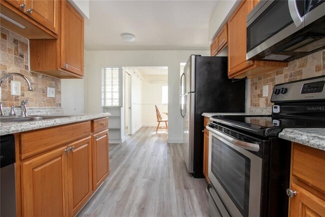 Building Photo - 3807 Joyce Dr