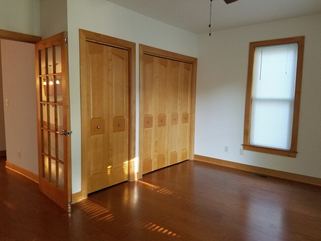 Building Photo - 612 N 66th St