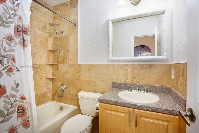 Building Photo - 1027 SW 22nd St