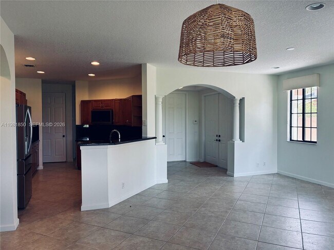 Building Photo - 2757 Center Ct Dr