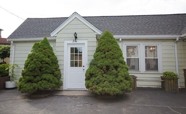 Building Photo - 20 Central Ave