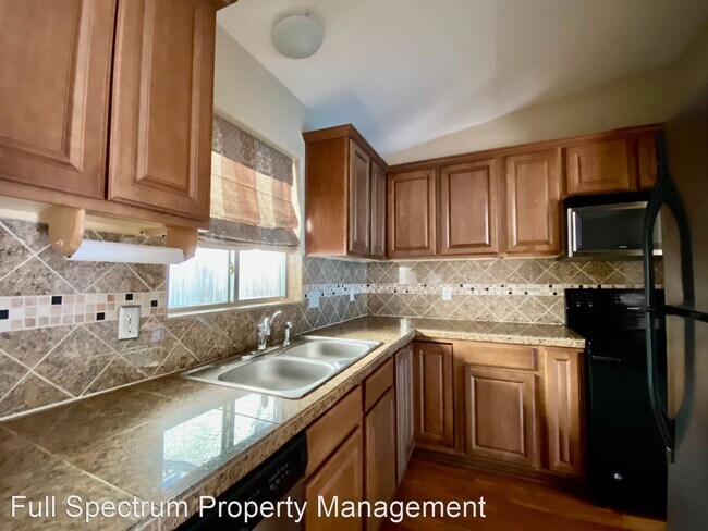 Building Photo - 2 br, 1 bath House - 5214 Joe Sayers Ave #1