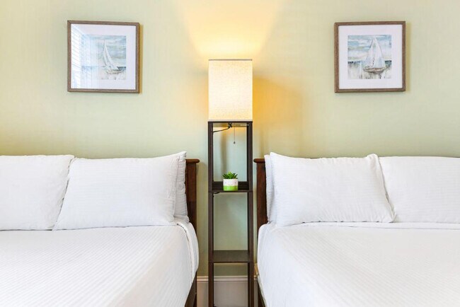 Building Photo - 1218 Carondelet St