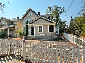 Building Photo - 1635 W Pacific Ave
