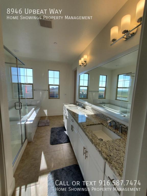 Building Photo - 8946 Upbeat Wy