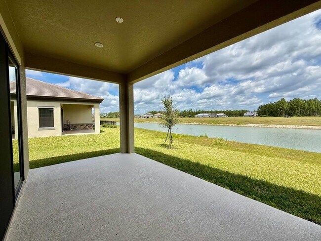 Building Photo - 35609 Stableton Ln