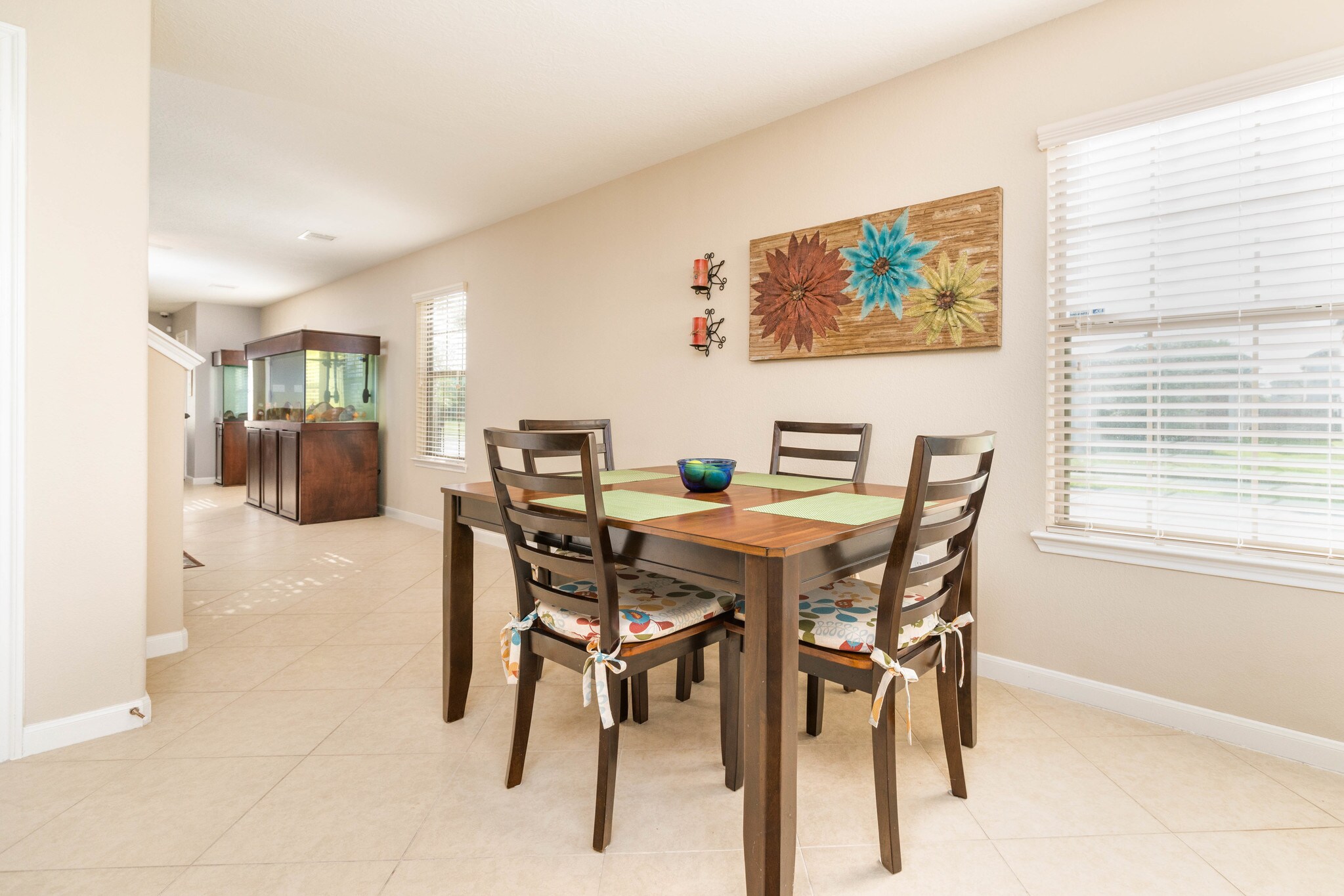 Dining area - 2635 Skyview Knoll Ct
