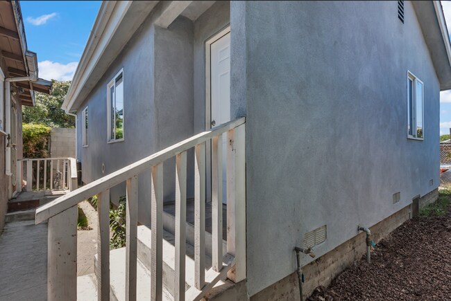 Building Photo - 1515 E L St