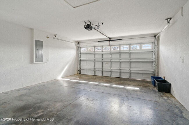 Building Photo - 5363 Pierpoint Ave