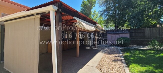 Building Photo - Woodcreek, West Roseville Single Story, , 4 Bed 2 Bath Large yard with Covered Patio and Shed wit...