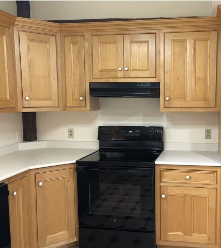 Building Photo - Ivy Hall Estate