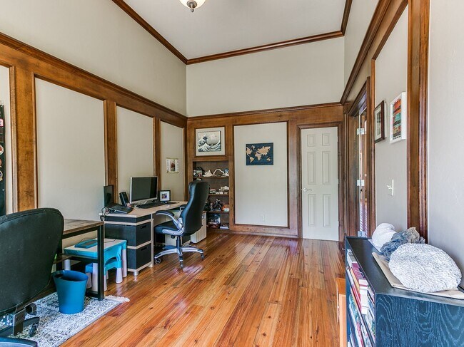 Building Photo - Large 4-Bedroom Home in Edmond Schools