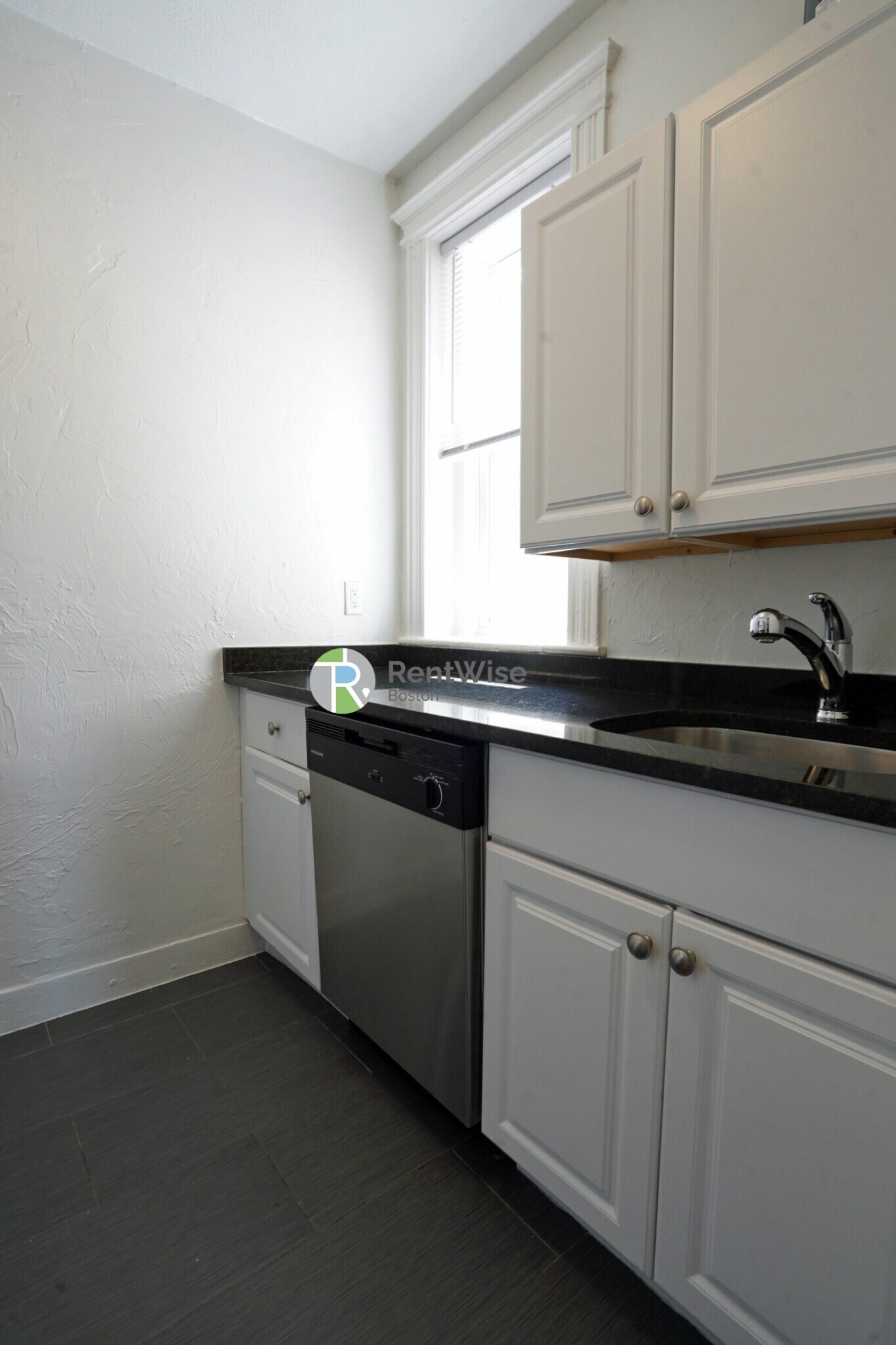 Building Photo - 78 Brainerd Rd