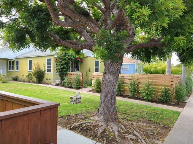 Sidewalk View - 8377 Dunbarton Ave