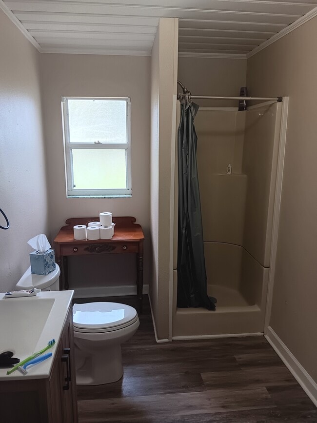 Building Photo - 902 Charlie Griffin Rd