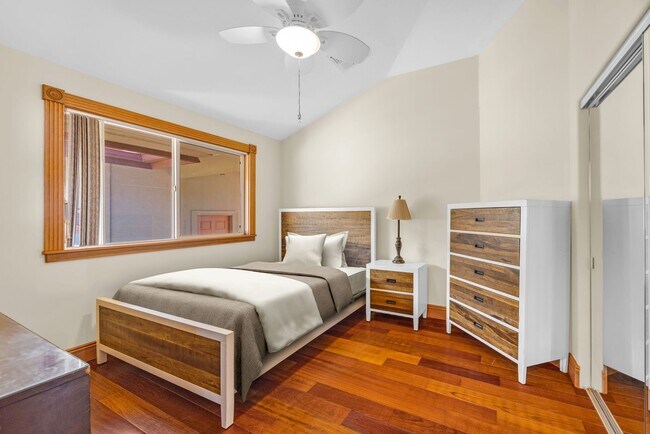 Building Photo - Launiupoko Long-Term Rental – Panoramic Vi...