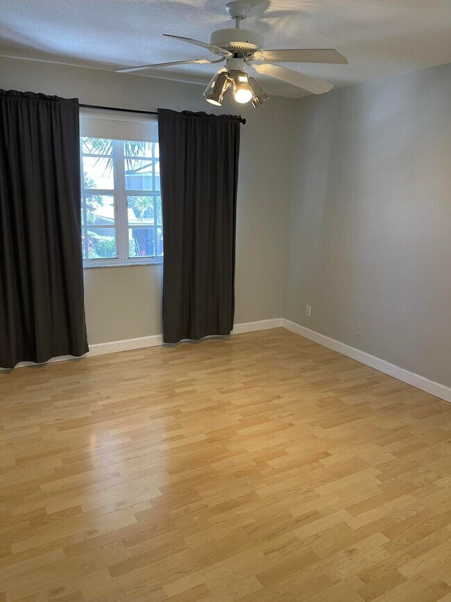 Building Photo - 20886 Avenel Run