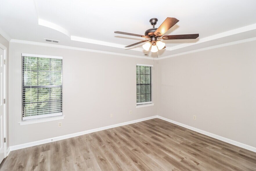 Building Photo - 6410 Baird Ln