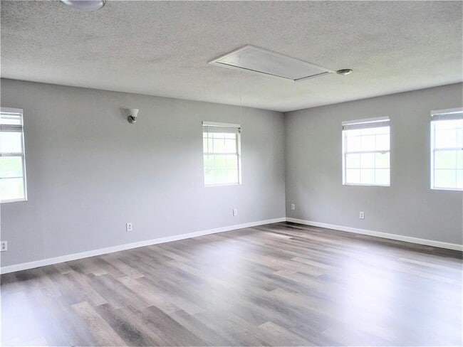 Building Photo - 22070 Flanagan Cir