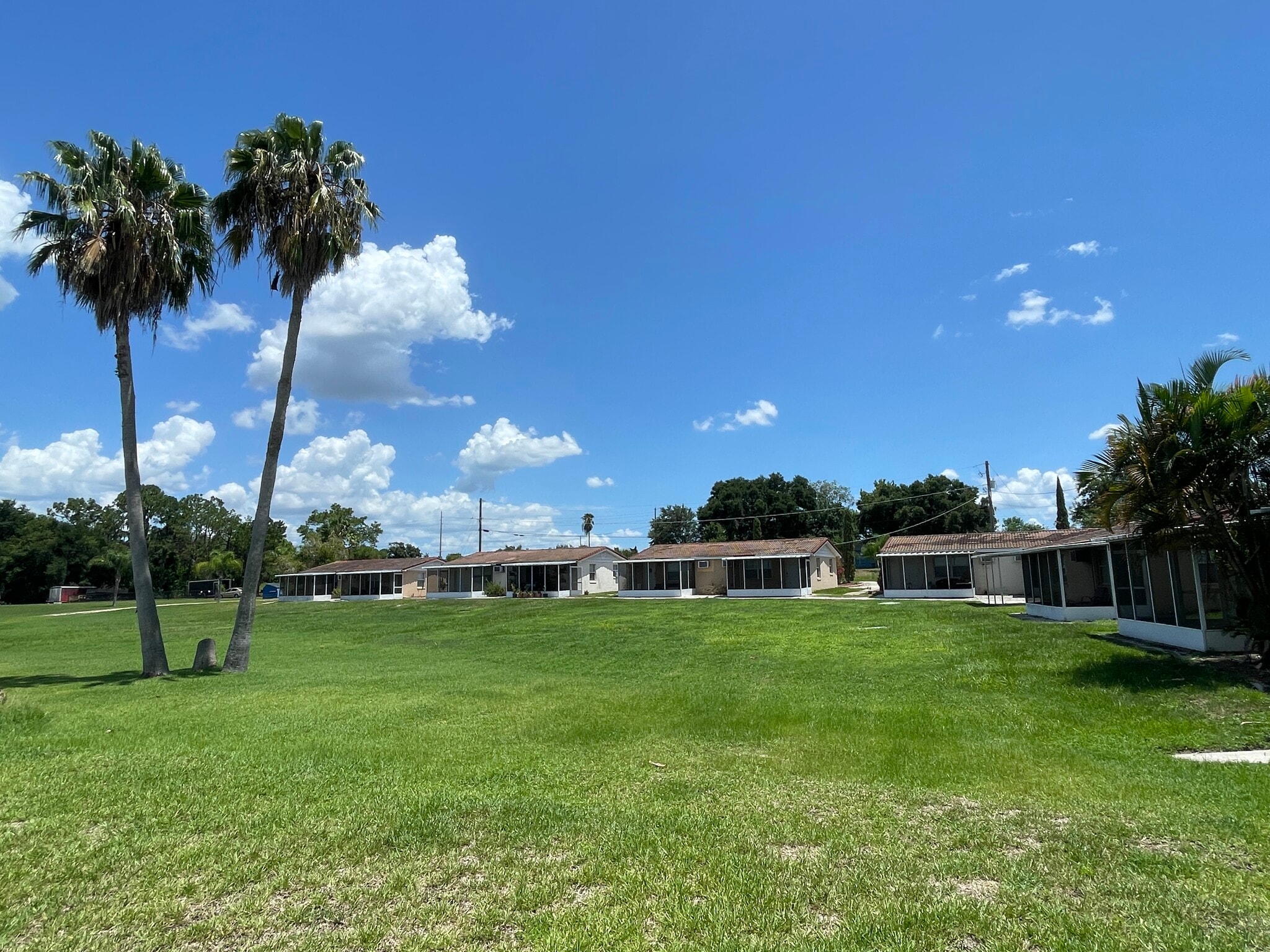 Villas pt. 2 - 1211 W Pierce St