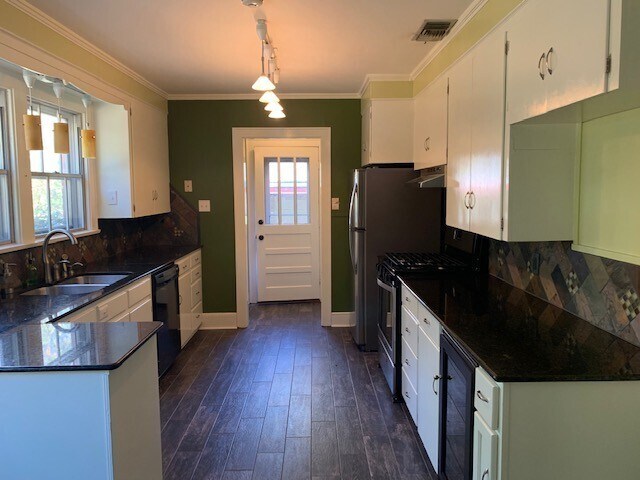 Building Photo - Slattery Park