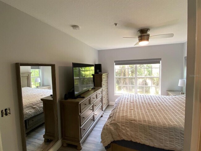 Building Photo - 12602 Crest Springs Ln