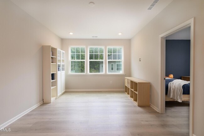 Building Photo - 2300 Kingscup Ct