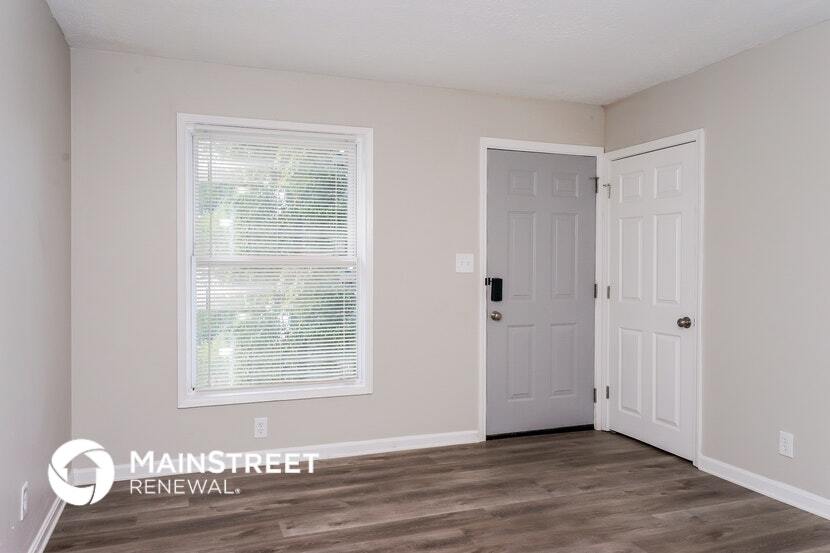 Building Photo - 309 Downes Ln