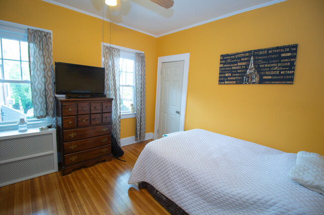 Building Photo - 65 Myano Ln