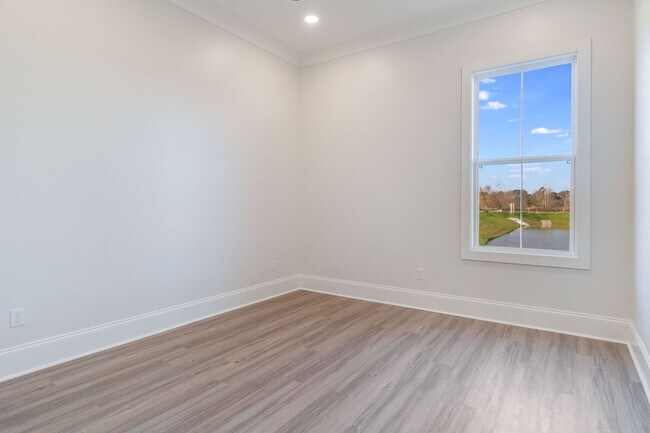 Building Photo - Brand New Single Story Townhome in Gated Community