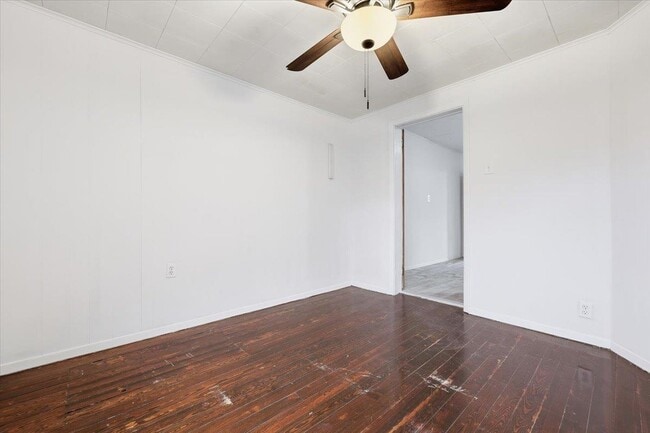 Building Photo - 132 Thorne St